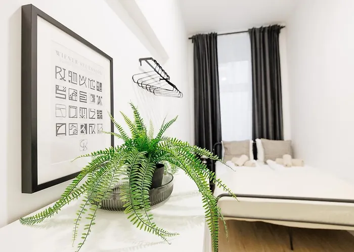 Hostel Style By Home2 *