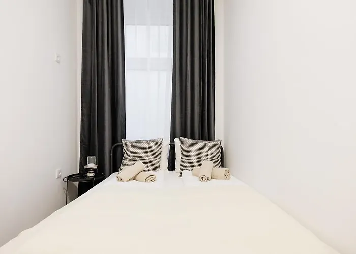 Hostel Style By Home2 *