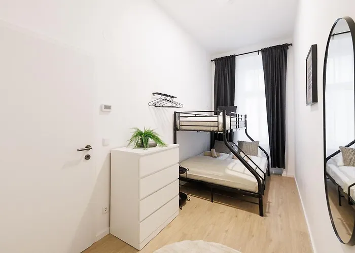 Style By Home2 Hostel Bécs